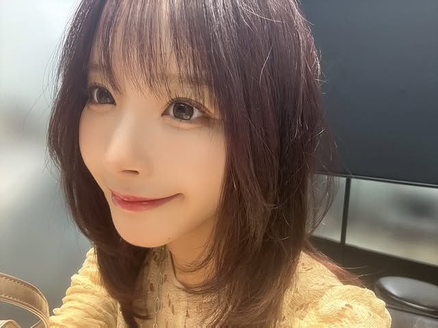Kana Momonogi AV Queen