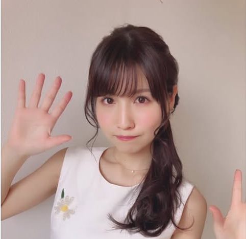 Momo Sakura AV Queen: Exclusive Star Profile Review