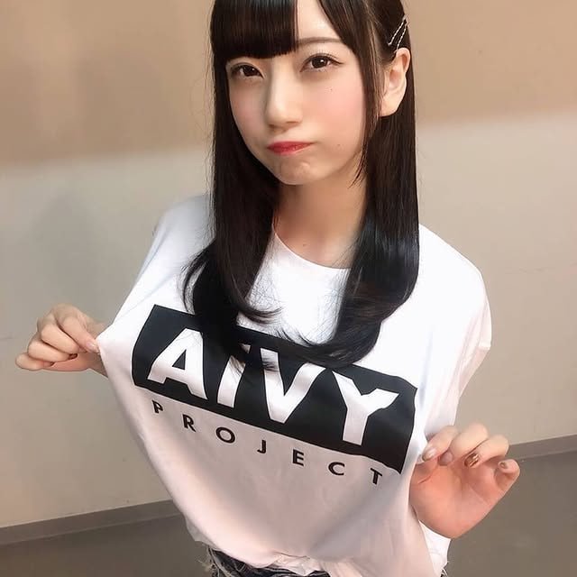 Nanasawa Mia AV Idol