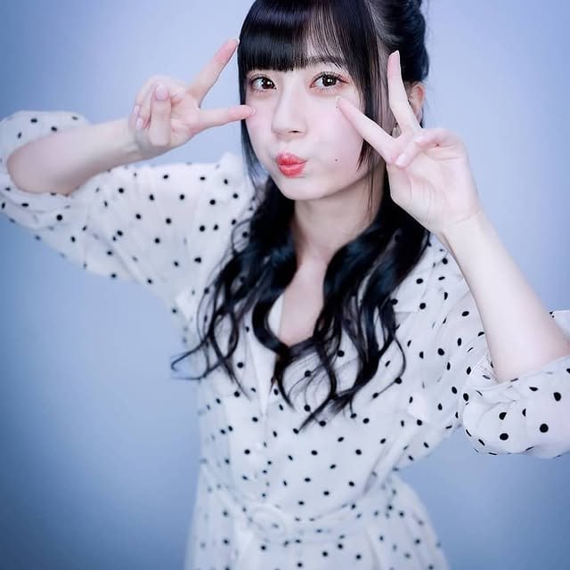 Nanasawa Mia AV Idol
